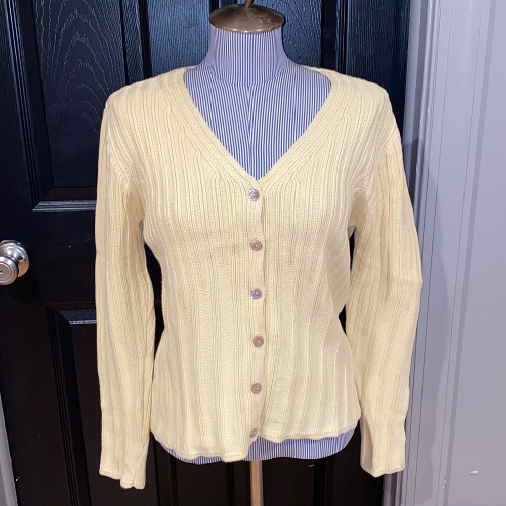 dana b. and Karen Cotton Cardigan Sz. Medium